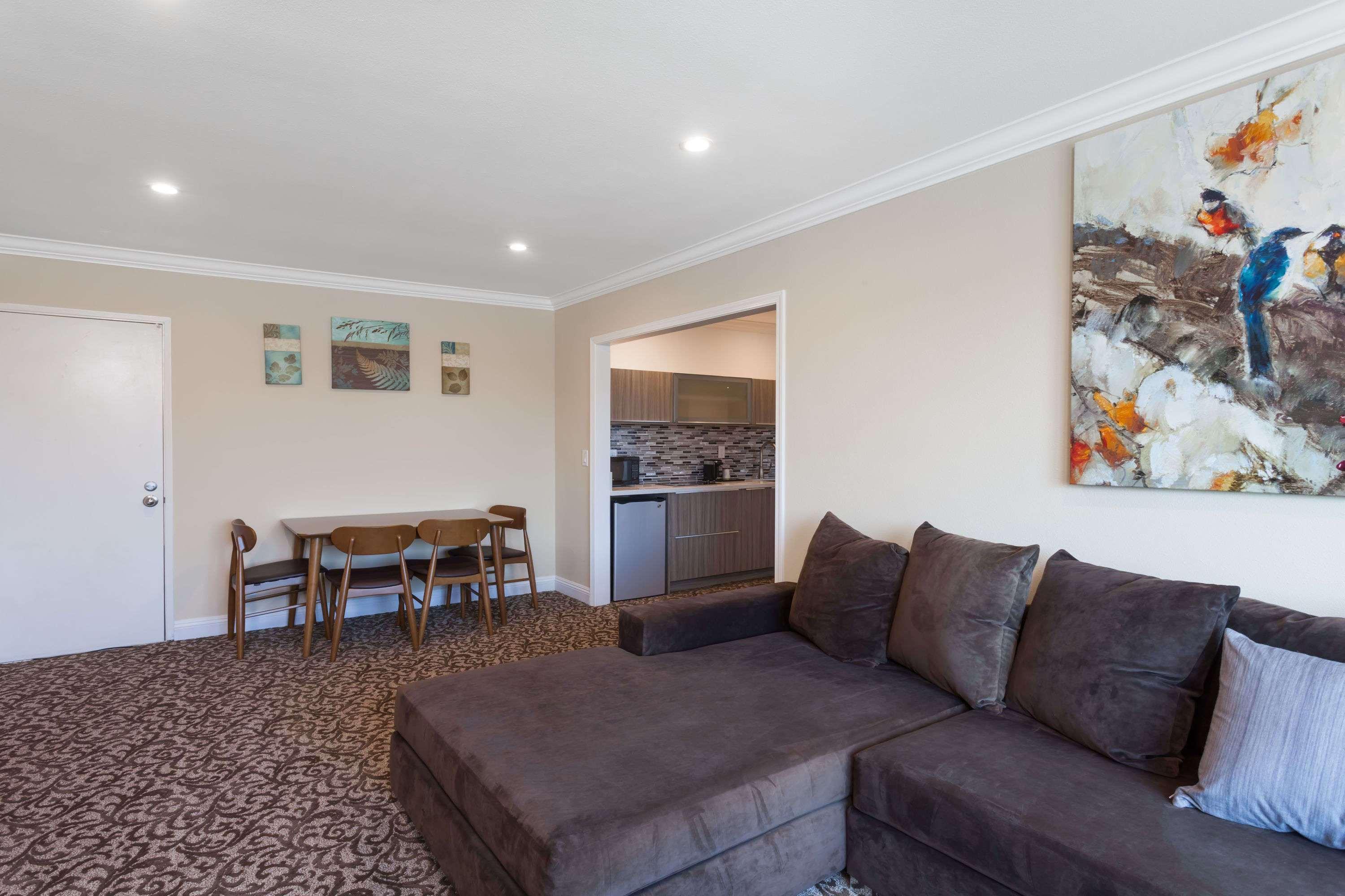 Ramada By Wyndham Anaheim Convention Center Hotel Екстериор снимка