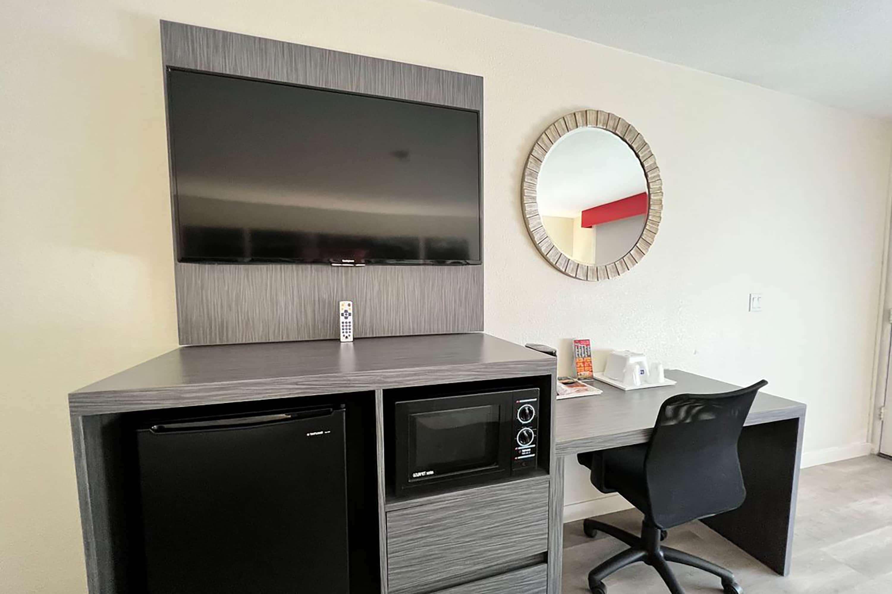 Ramada By Wyndham Anaheim Convention Center Hotel Екстериор снимка
