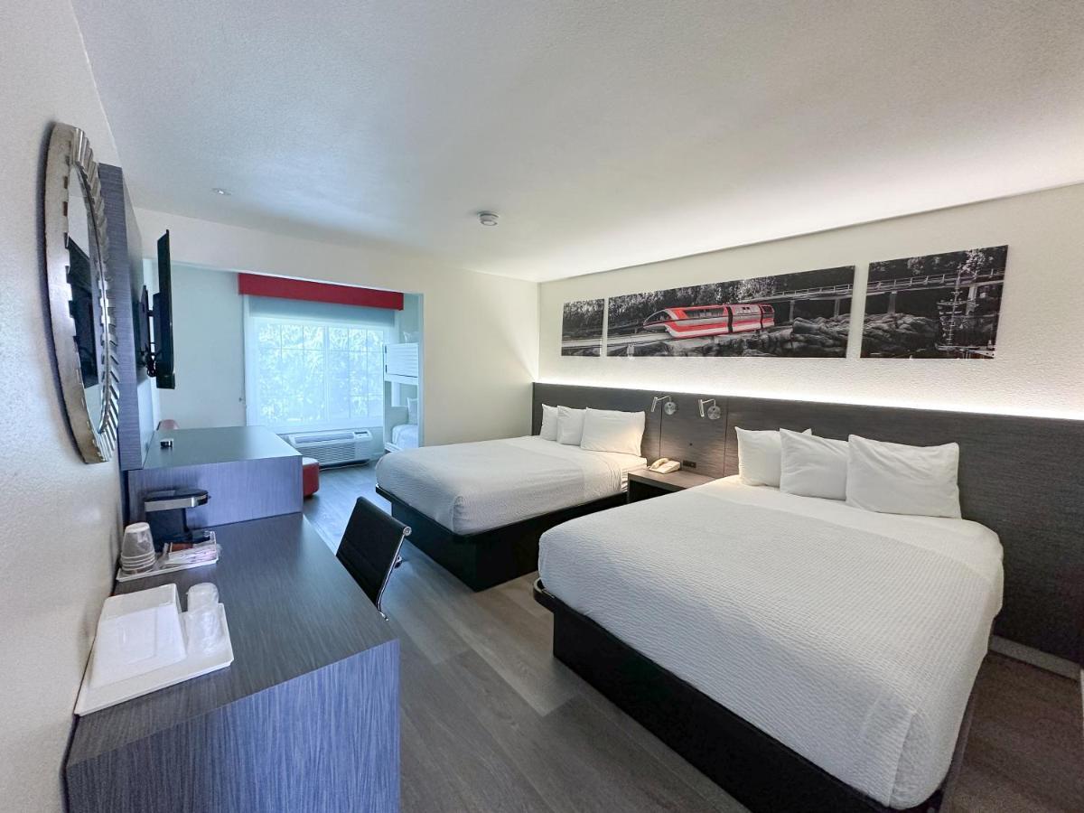 Ramada By Wyndham Anaheim Convention Center Hotel Екстериор снимка