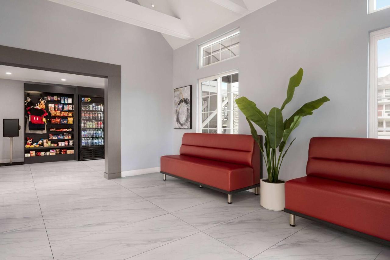 Ramada By Wyndham Anaheim Convention Center Hotel Екстериор снимка