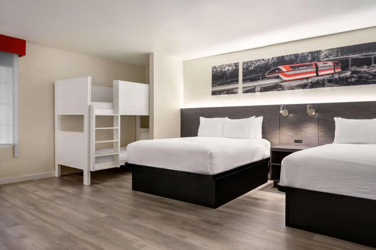 Ramada By Wyndham Anaheim Convention Center Hotel Екстериор снимка